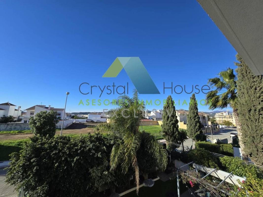 Sale of apartment in Piso en El Limonar, Vélez-Malaga, Vélez-Málaga
 photo 5