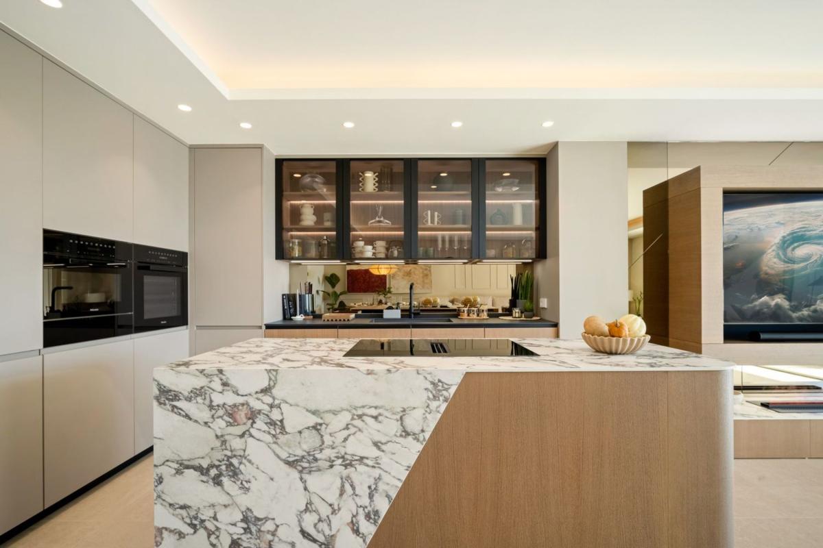 Venta de piso en Piso en Urbanización Monte Paraíso, 8, Lomas de Marbella Club, Marbella, Marbella
 photo 4