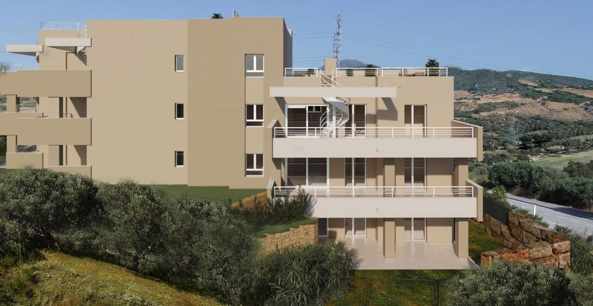 Продажа квартиры на Piso en Terreno Sup, Estepona Golf, Estepona, Эстепона
photo 4