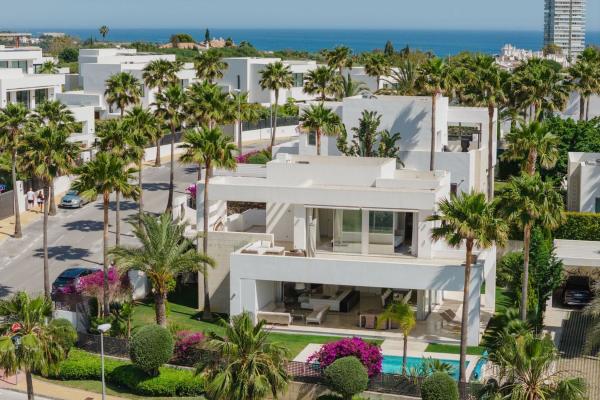Casa o chalet independiente en Rio Real, Marbella photo 1