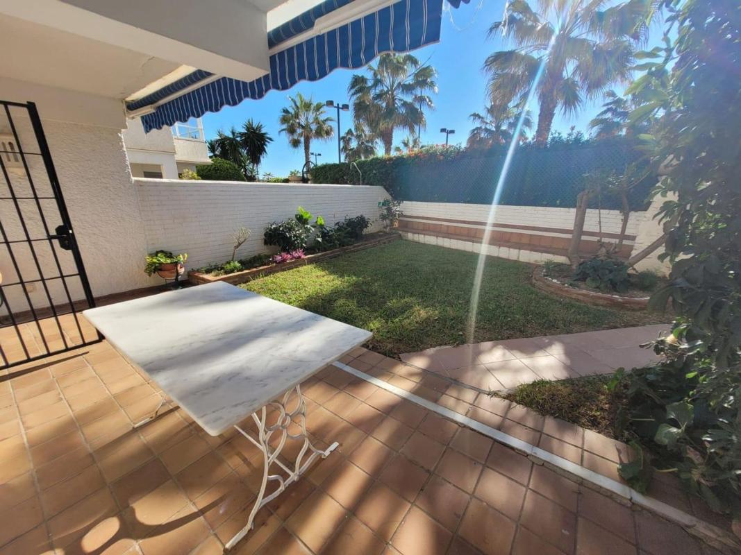 Sale of apartment in Piso en Paseo Marítimo Rey de España, Las Gaviotas, Fuengirola, Fuengirola
 photo 5