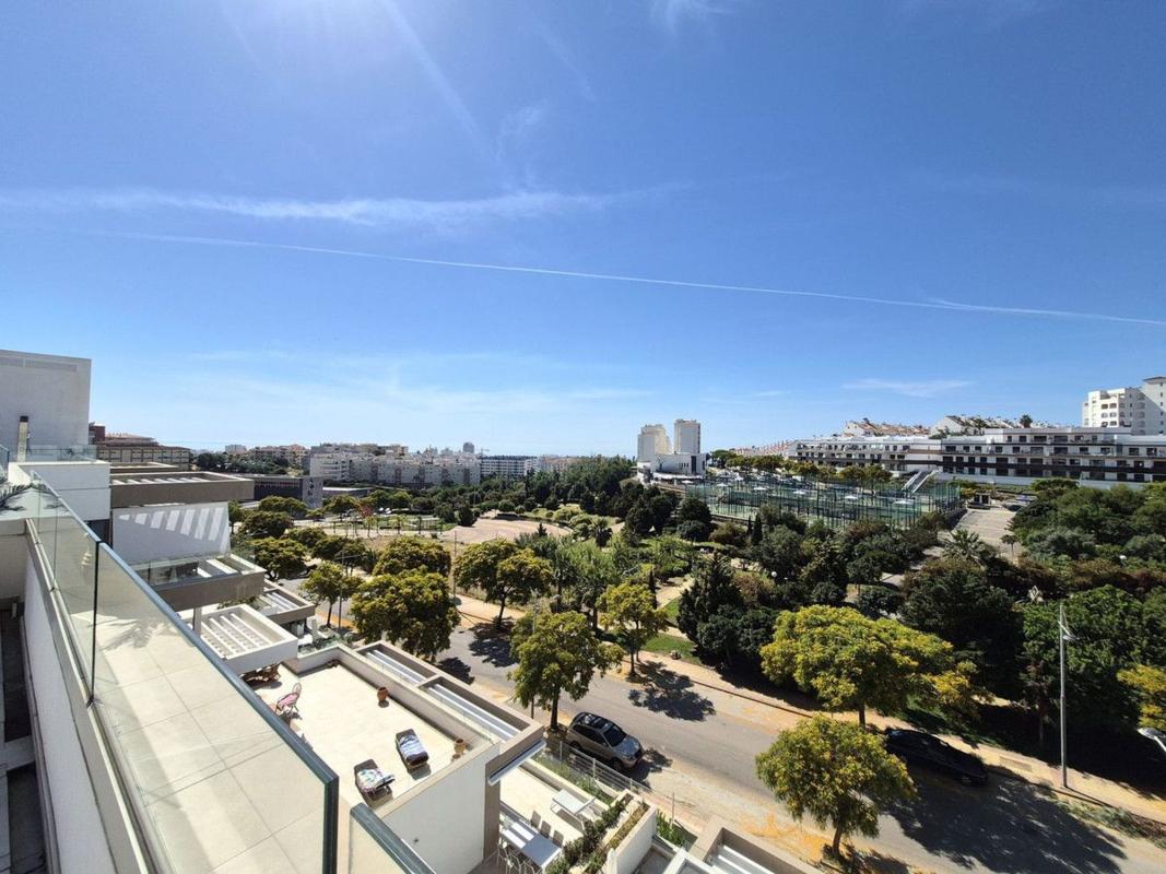 Продажа дуплекса на Dúplex en Calle Hungría, Huerta Nueva, Estepona, Эстепона photo 4