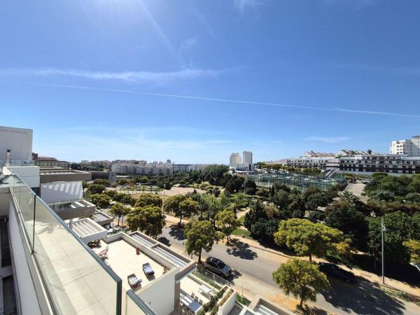 Дуплекс на продажу в Dúplex en Calle Hungría, Huerta Nueva, Estepona, Эстепона photo 4