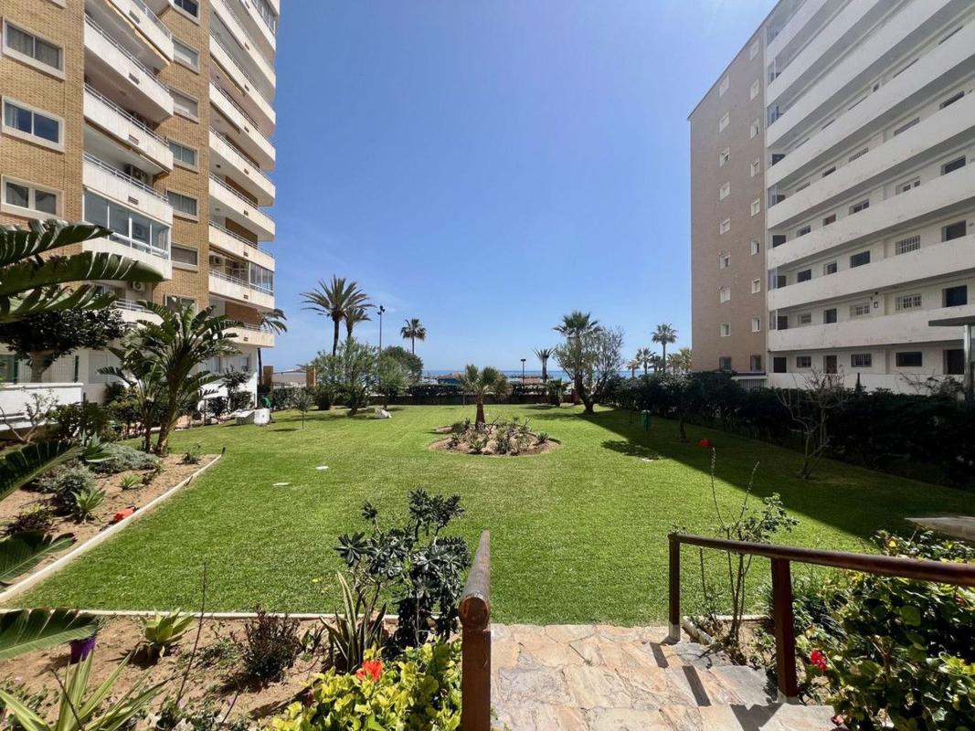 Sprzedaż mieszkania w Piso en Calle Rondeñas, Playa de los Boliches, Fuengirola, Fuengirola
photo 1