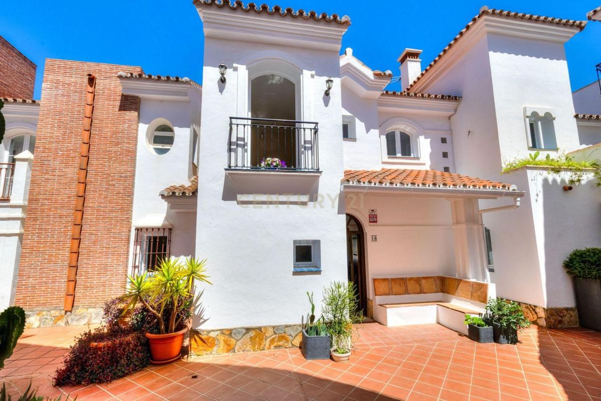 Propiedades en venta y alquiler en España photo 2