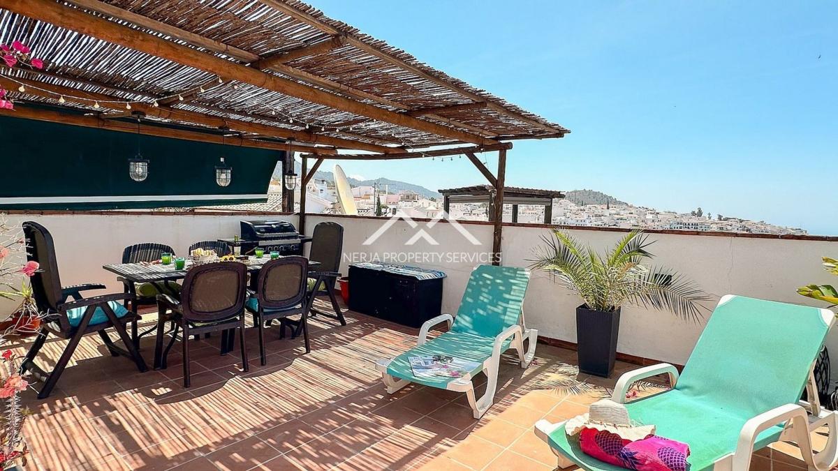 Продажа квартиры на Piso en Las Huertas, 12, Frigiliana, Фригилиана
photo 2