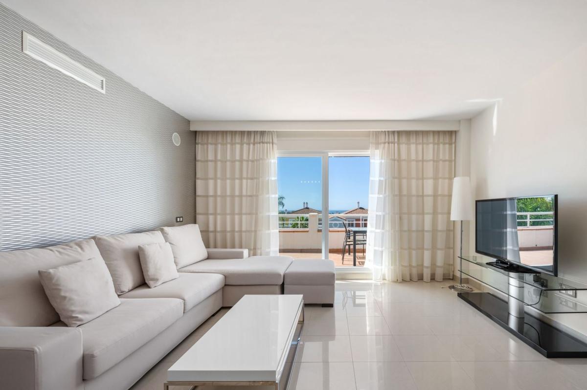 Продажа пентхауса на Ático en Calle Alqueria, Paraiso-Barronal, Estepona, Эстепона photo 3