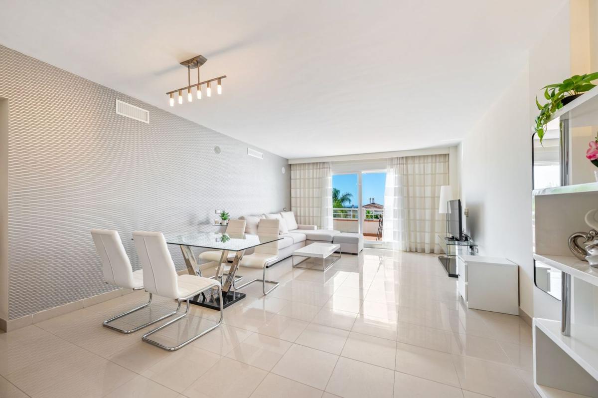 Продажа пентхауса на Ático en Calle Alqueria, Paraiso-Barronal, Estepona, Эстепона photo 4