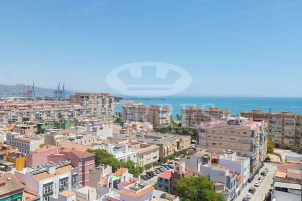 Venta de piso en Piso en Calle Infantes, Huelin, Málaga, Málaga
 photo 1