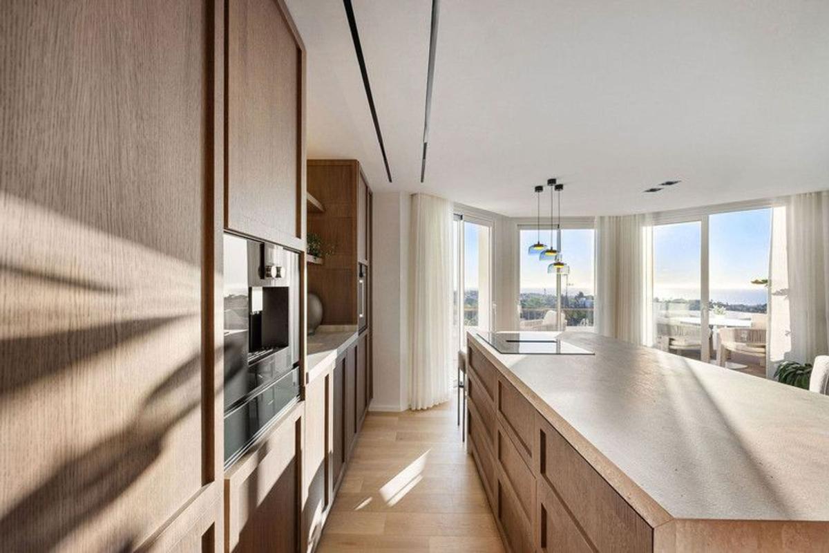 Venta de duplex en Dúplex en Calle Sierra Bermeja, 6, Lomas de Marbella Club, Marbella, Marbella photo 2