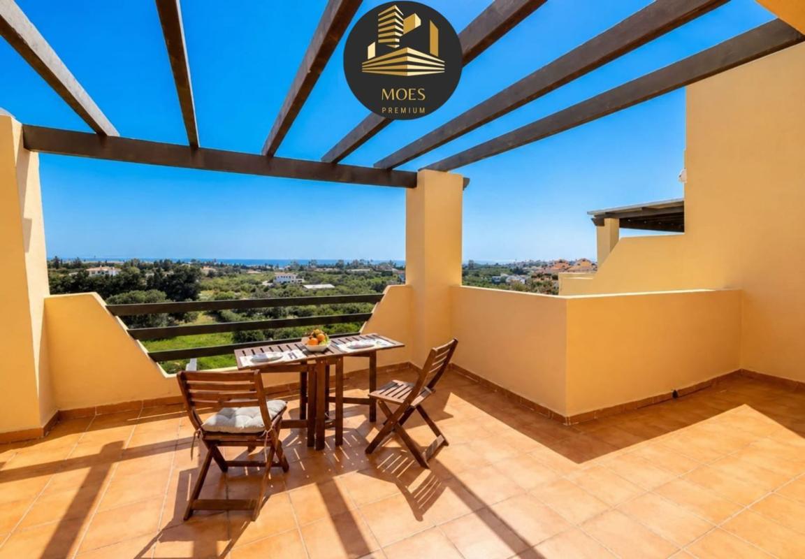 Sprzedaż mieszkania w Piso en La Concha-Resina Golf, Estepona, Estepona
photo 2