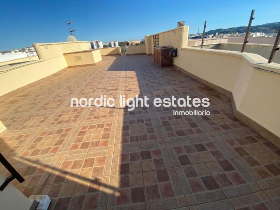 Venta de piso en Piso en Camino Viejo de Málaga, Vélez-Malaga, Vélez-Malaga
photo 5