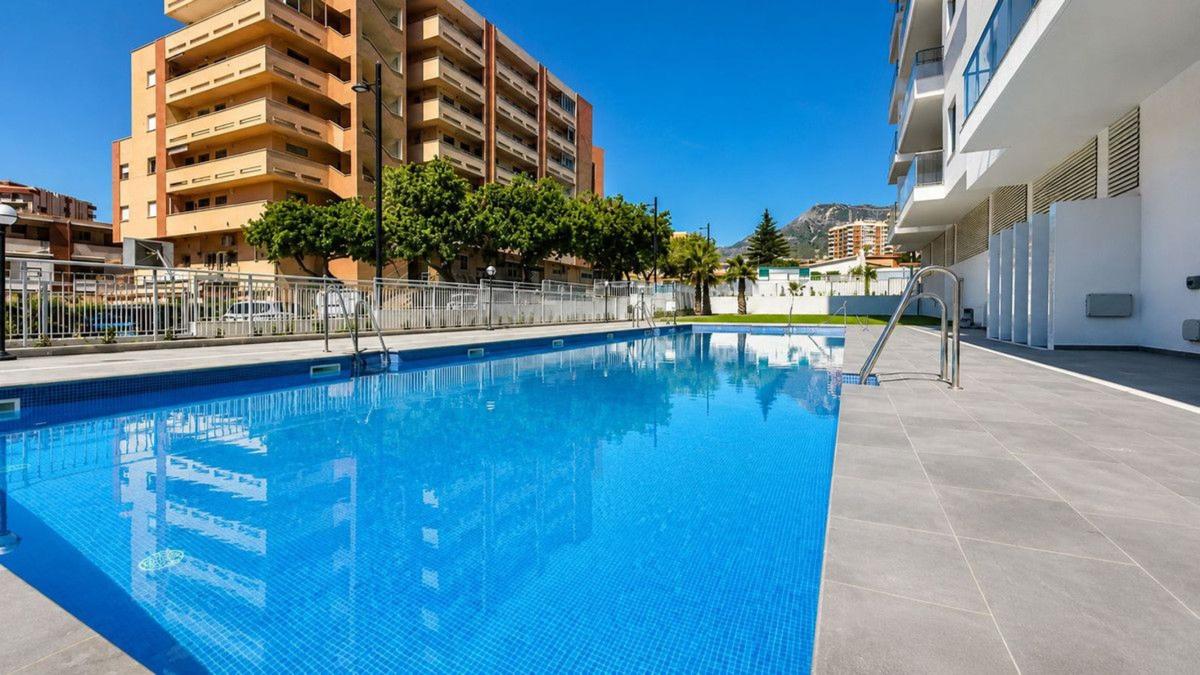 Venta de piso en Piso en Avenida San Carlos, 1, Solymar - Puerto Marina, Benalmádena, Benalmádena
 photo 4