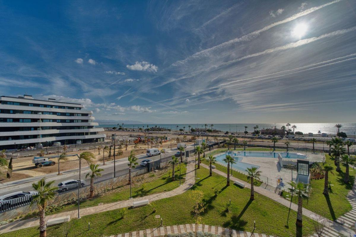 Sprzedaż mieszkania w Piso en Paseo de Maritimo Torremolinos, 1, El Bajondillo, Torremolinos, Torremolinos
photo 3