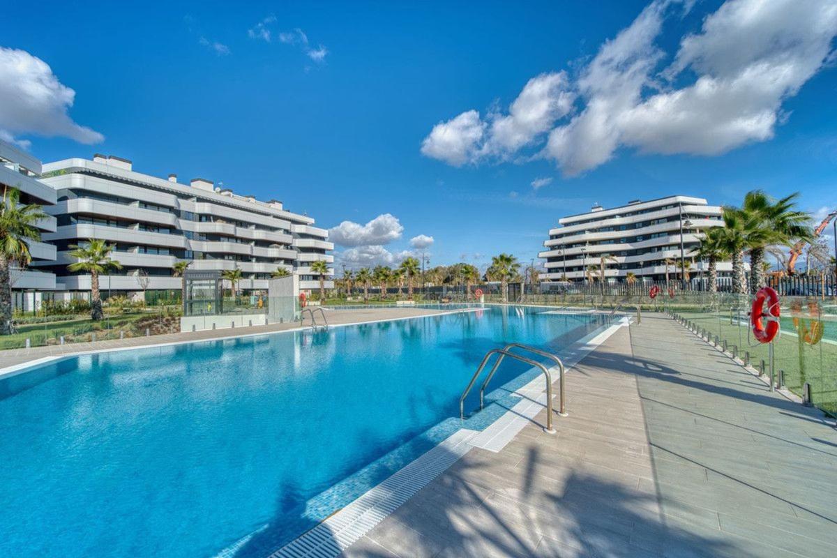 Sprzedaż mieszkania w Piso en Paseo de Maritimo Torremolinos, 1, El Bajondillo, Torremolinos, Torremolinos
photo 4