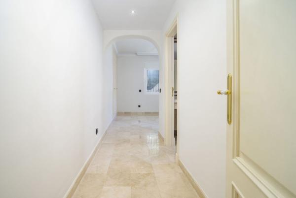 Venta de piso en Piso en Calle Lago de los Cisnes, Nagüeles, Marbella, Marbella
thumbnail 1