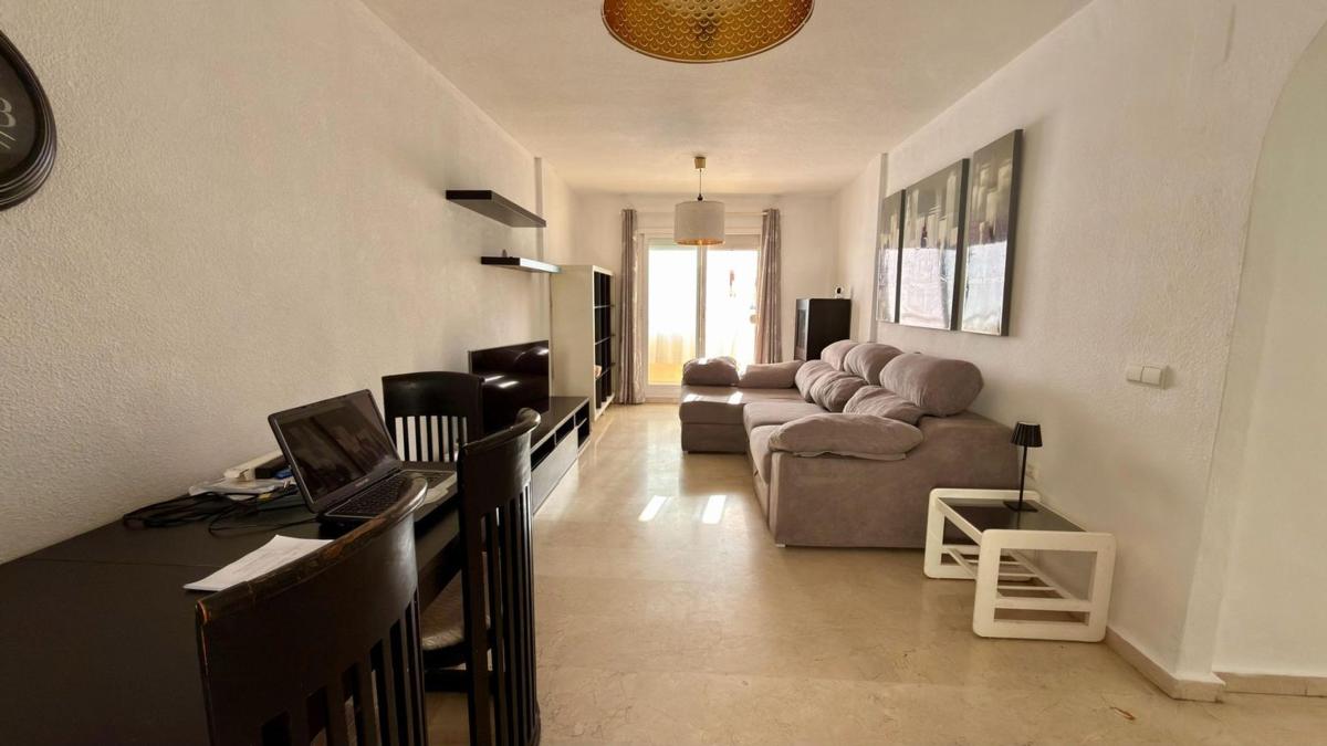 Venta de piso en Piso en Calle Ancla s/n, Zona Centro Comercial Torrequebrada, Benalmádena, Benalmádena
 photo 3