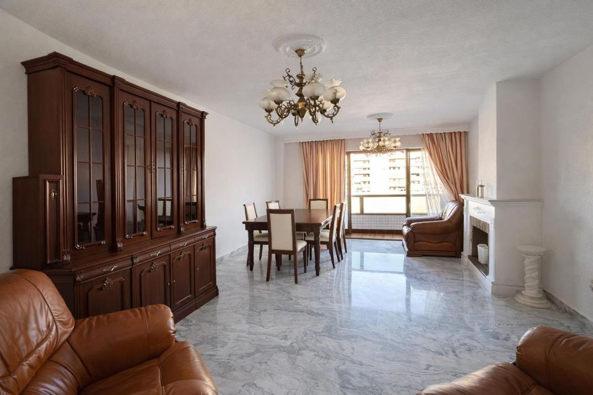 Venta de piso en Piso en Puerta Blanca - Almudena, Málaga, Málaga
photo 2