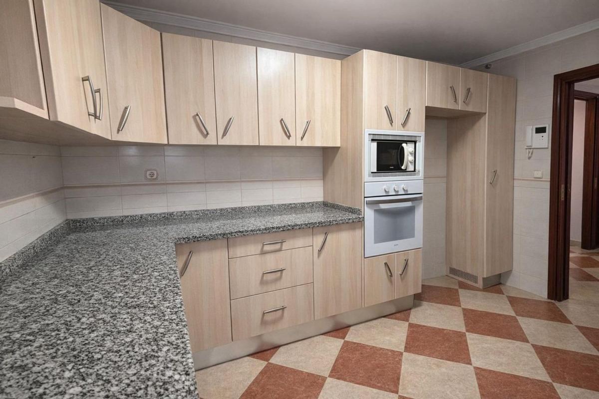 Venta de piso en Piso en Puerta Blanca - Almudena, Málaga, Málaga
photo 5