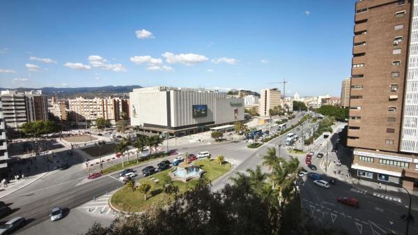 Sale of flat in Piso en Avenida de Andalucía, Perchel sur - El Bulto, Málaga, Málaga
 photo 1