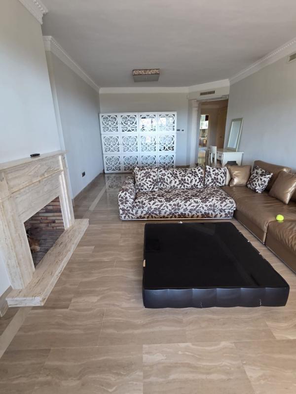 Venta de piso en Piso en Montemenor-b Sierra Blanc s/n, Sierra Blanca, Marbella, Marbella
photo 2