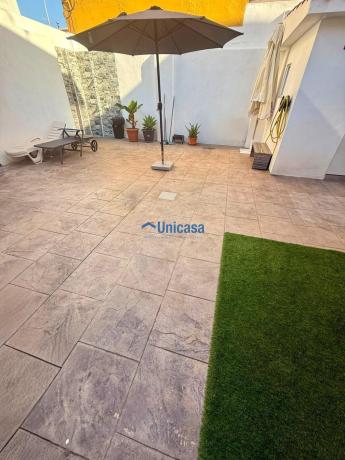 Casa o chalet independiente en Los Almendros - El Limonero - El Tomillar, Málaga thumbnail 1