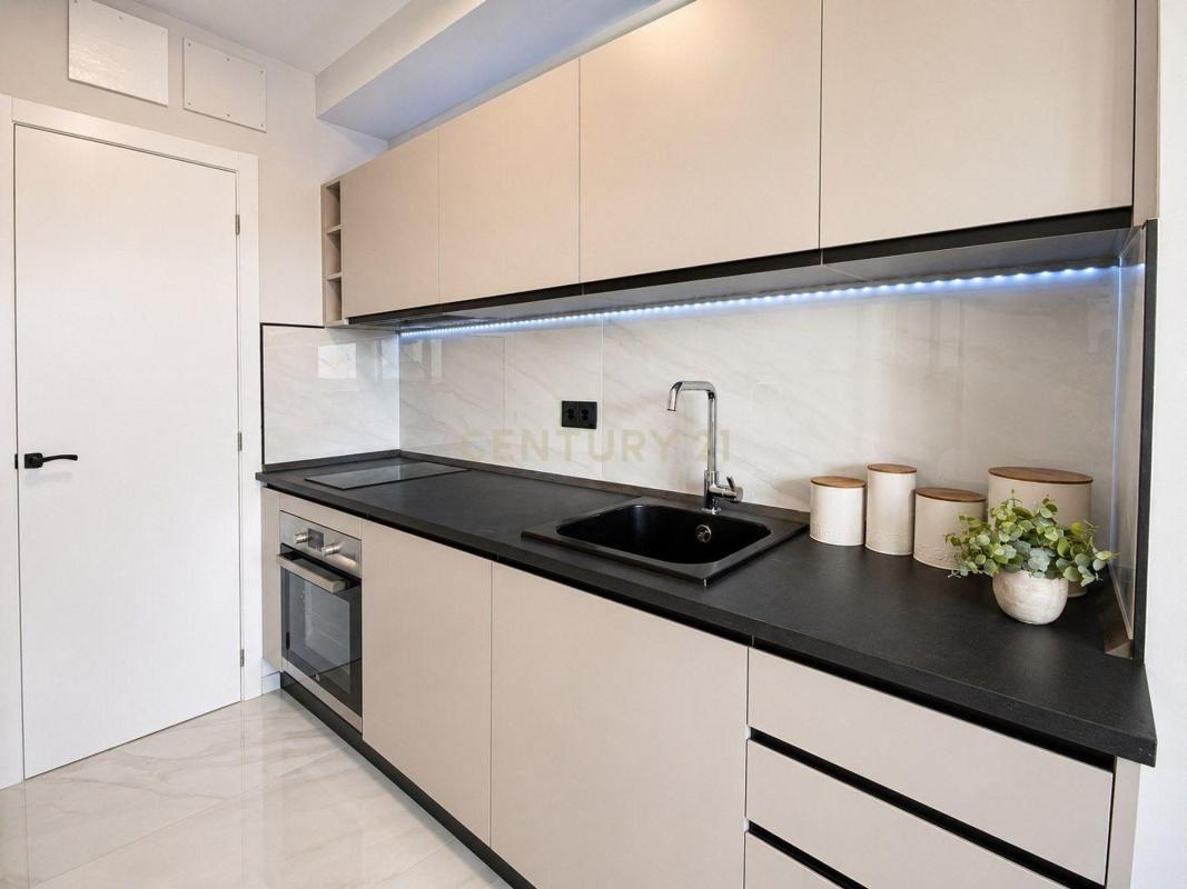 Venta de estudio en Estudio en Avenida del Prado, 10, Aloha, Marbella, Marbella photo 5