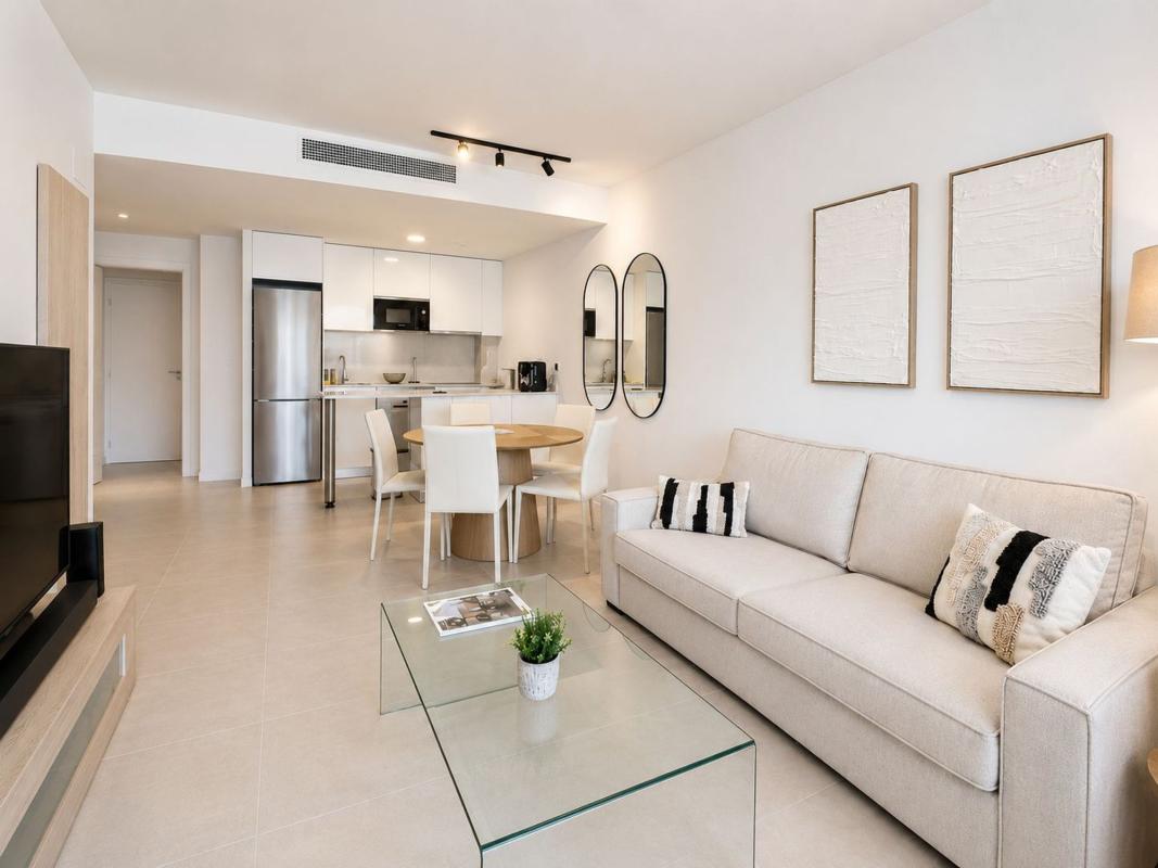 Venta de piso en Piso en Guadalobón, Estepona, Estepona
photo 1