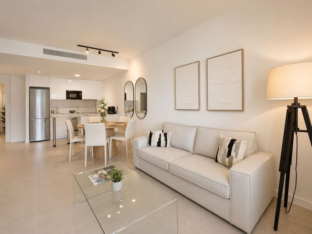 Venta de piso en Piso en Guadalobón, Estepona, Estepona
photo 3