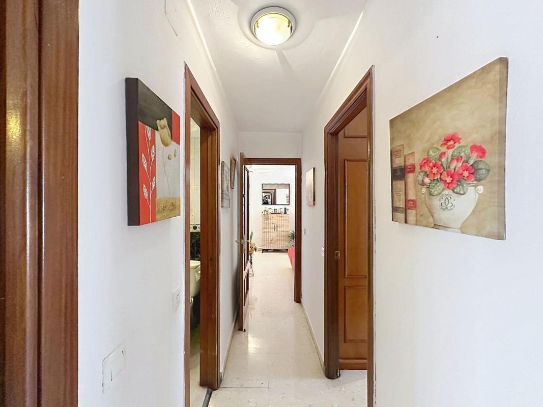 Venta de piso en Piso en Calle el Cerrito, 5 Bloque, Zona Calvario, Estepona, Estepona
photo 4