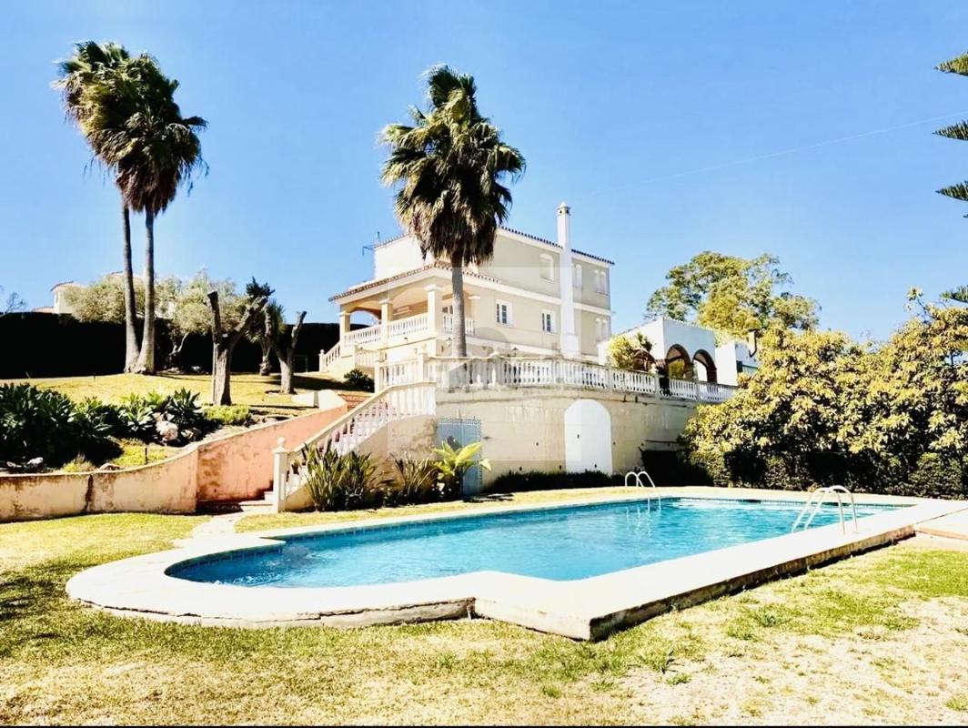 Properties for sale and rent in Spain photo 1