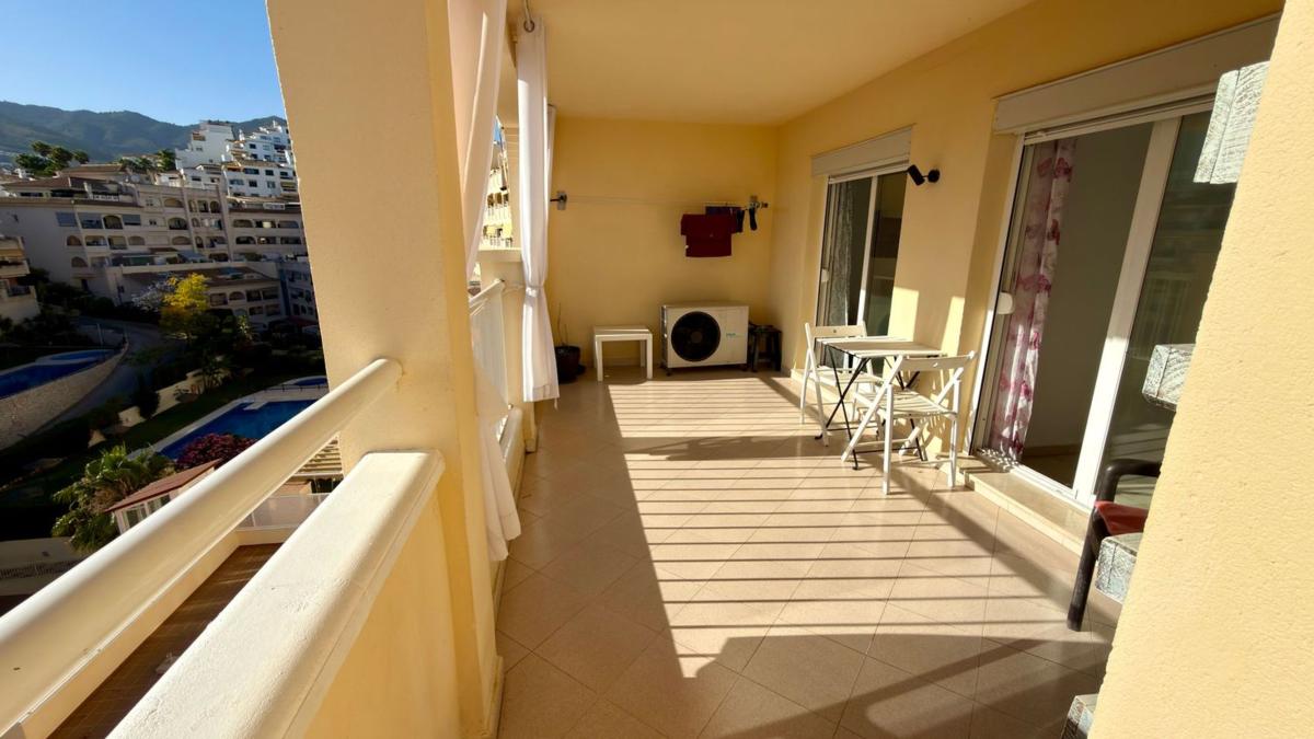 Venta de piso en Piso en Calle Ancla, Zona Centro Comercial Torrequebrada, Benalmádena, Benalmádena
 photo 5