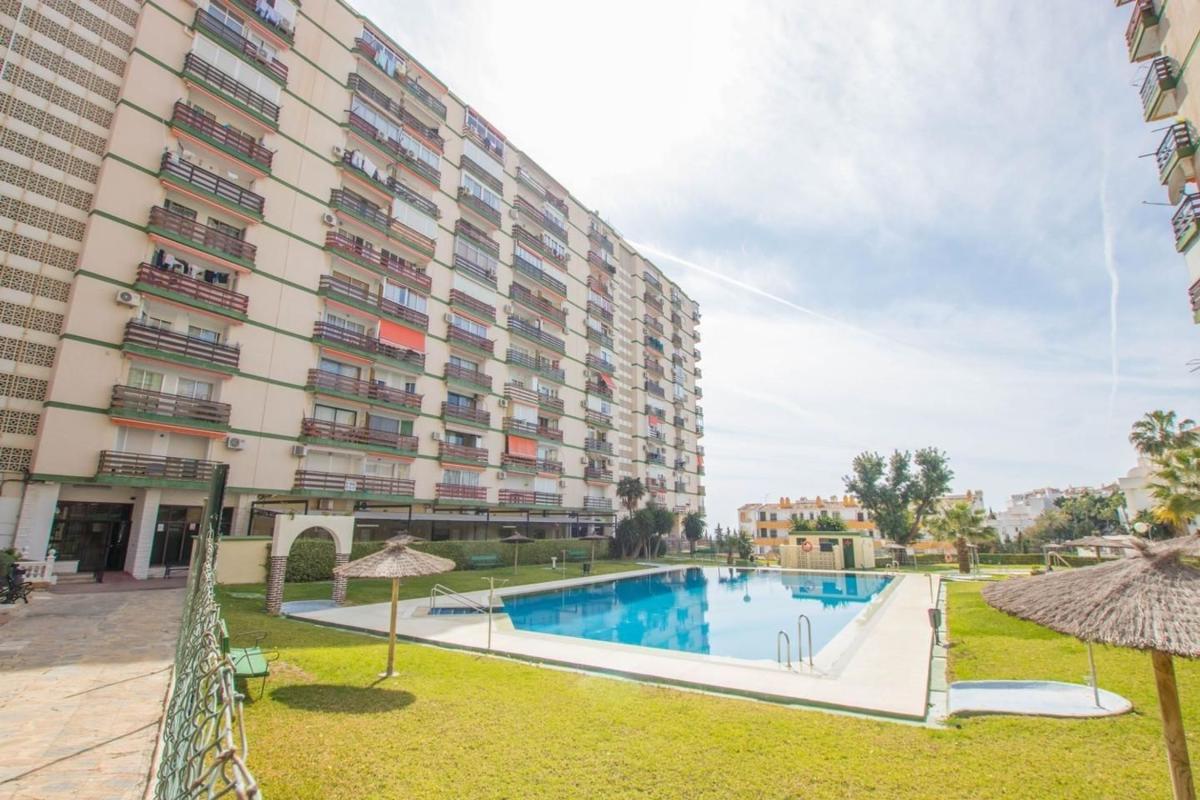 Venta de piso en Piso en Calle las Naciones, Parque de la Paloma, Benalmádena, Benalmádena
 photo 3