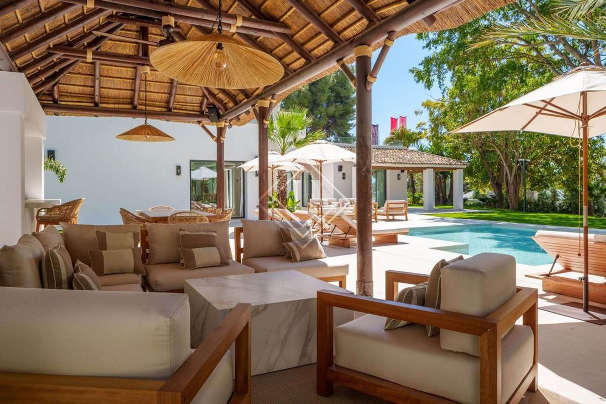 Properties for sale and rent in Spain photo 4