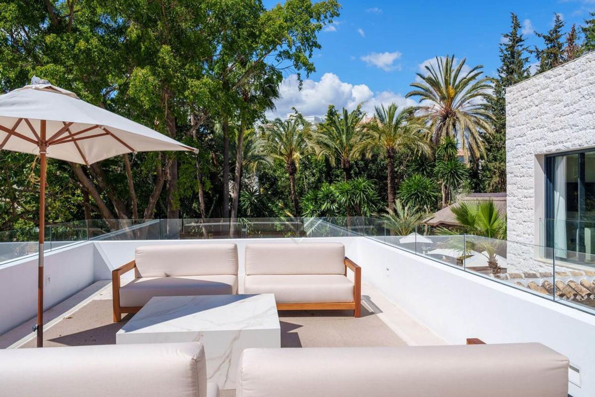 Properties for sale and rent in Spain photo 5