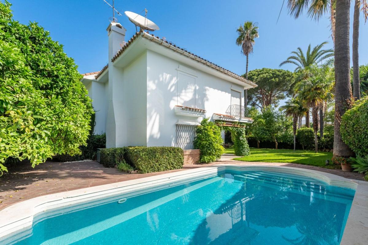 Properties for sale and rent in Spain photo 3