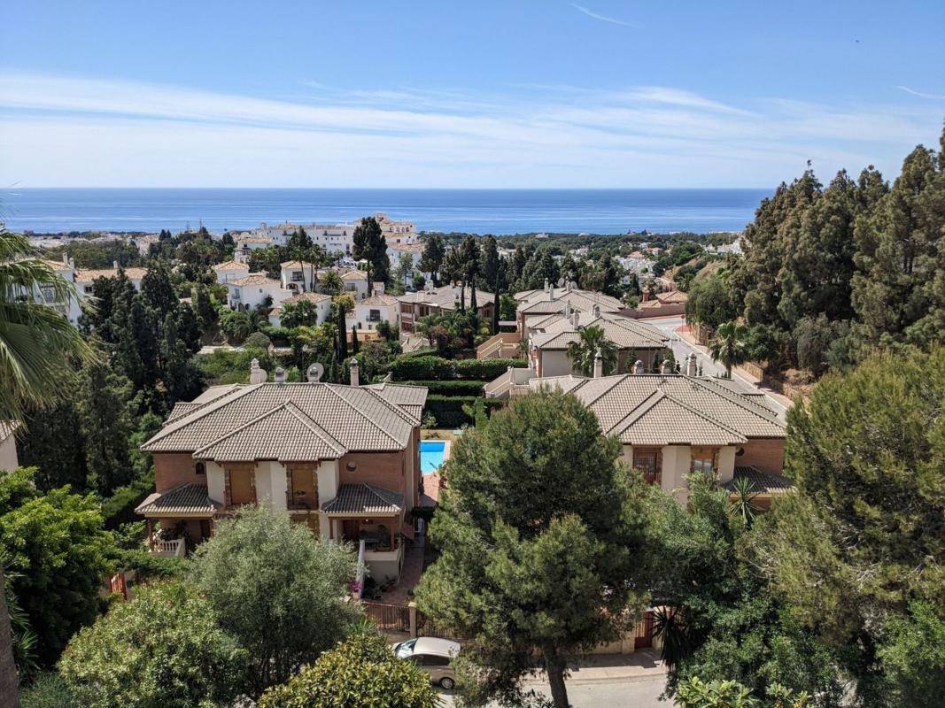 Sprzedaż duplexu w Dúplex en Calle Don José de Orbaneja, Sitio de Calahonda, Mijas, Mijas photo 1