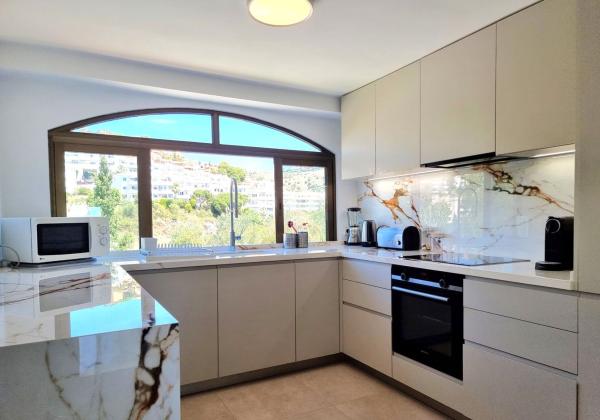 Duplex na sprzedaż w Dúplex en Calle Don José de Orbaneja, Sitio de Calahonda, Mijas, Mijas photo 4