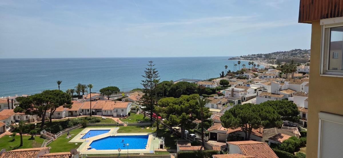 Venta de piso en Piso en Calle Alcántara, 2, Calaburra - Chaparral, Mijas, Mijas
photo 1