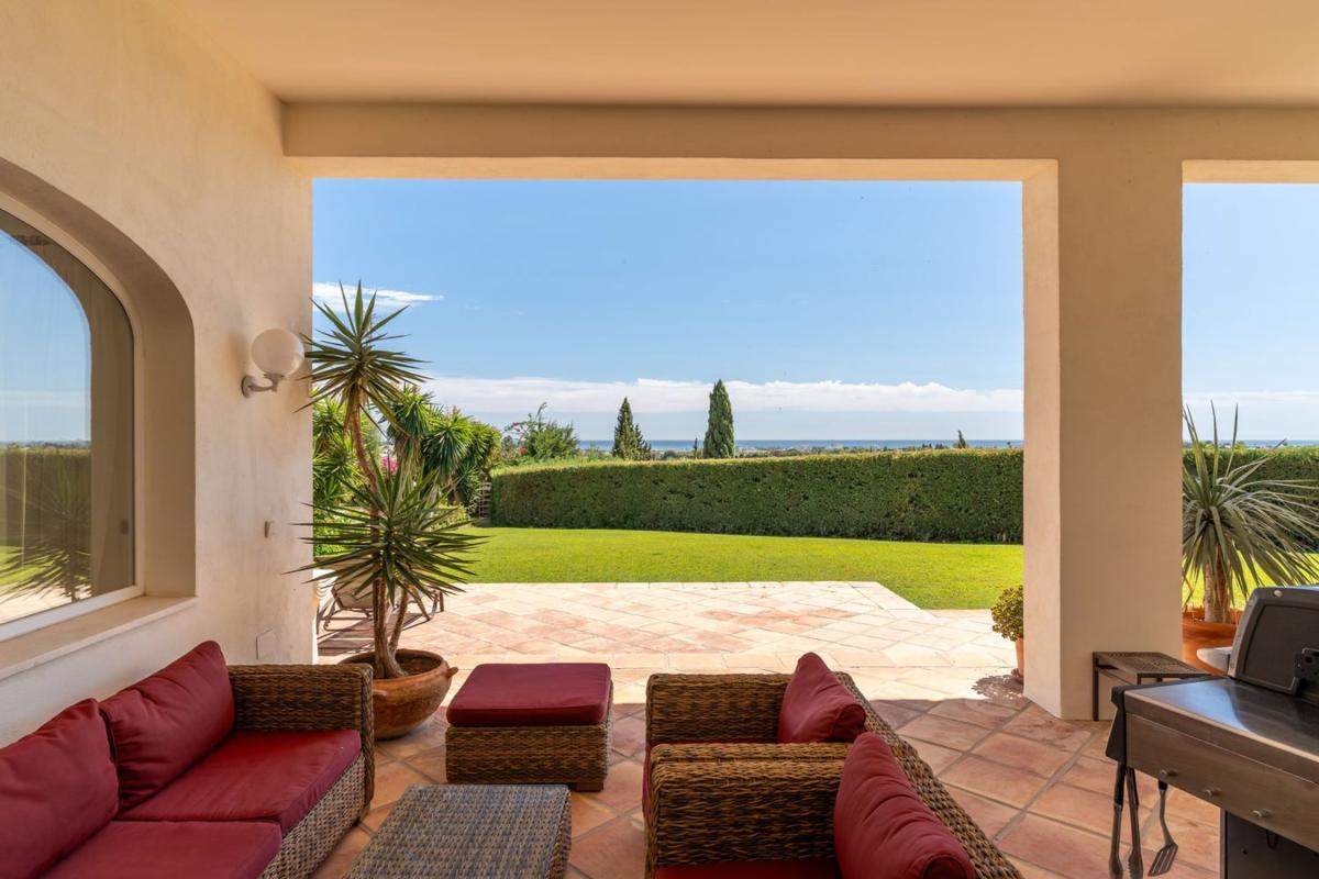 Properties for sale and rent in Spain photo 2