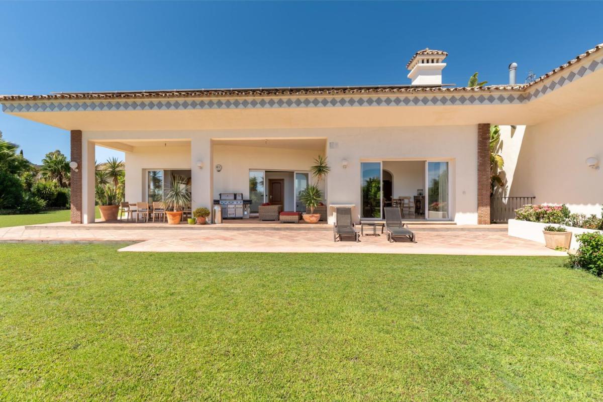 Properties for sale and rent in Spain photo 3