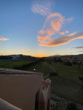 Mansarda na sprzedaż w Ático en Nueva Atalaya, Estepona, Estepona thumbnail 2