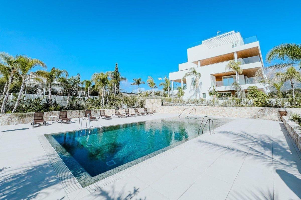 Venta de piso en Piso en Urbanización Lomas de Río Verde, Las Lomas de Río Verde, Marbella, Marbella
photo 1