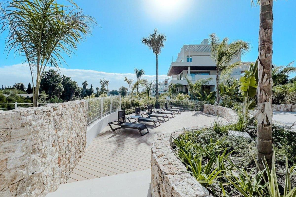 Venta de piso en Piso en Urbanización Lomas de Río Verde, Las Lomas de Río Verde, Marbella, Marbella
photo 3