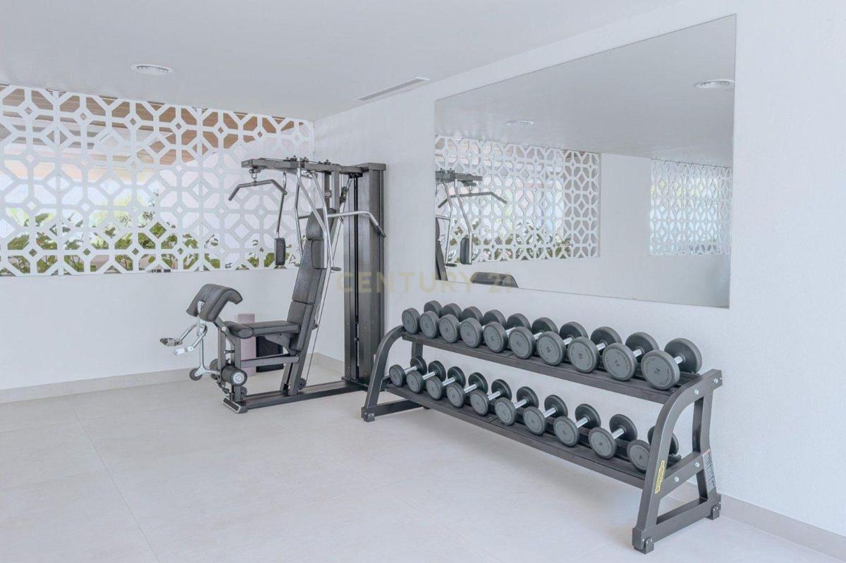Venta de piso en Piso en Urbanización Lomas de Río Verde, Las Lomas de Río Verde, Marbella, Marbella
photo 5