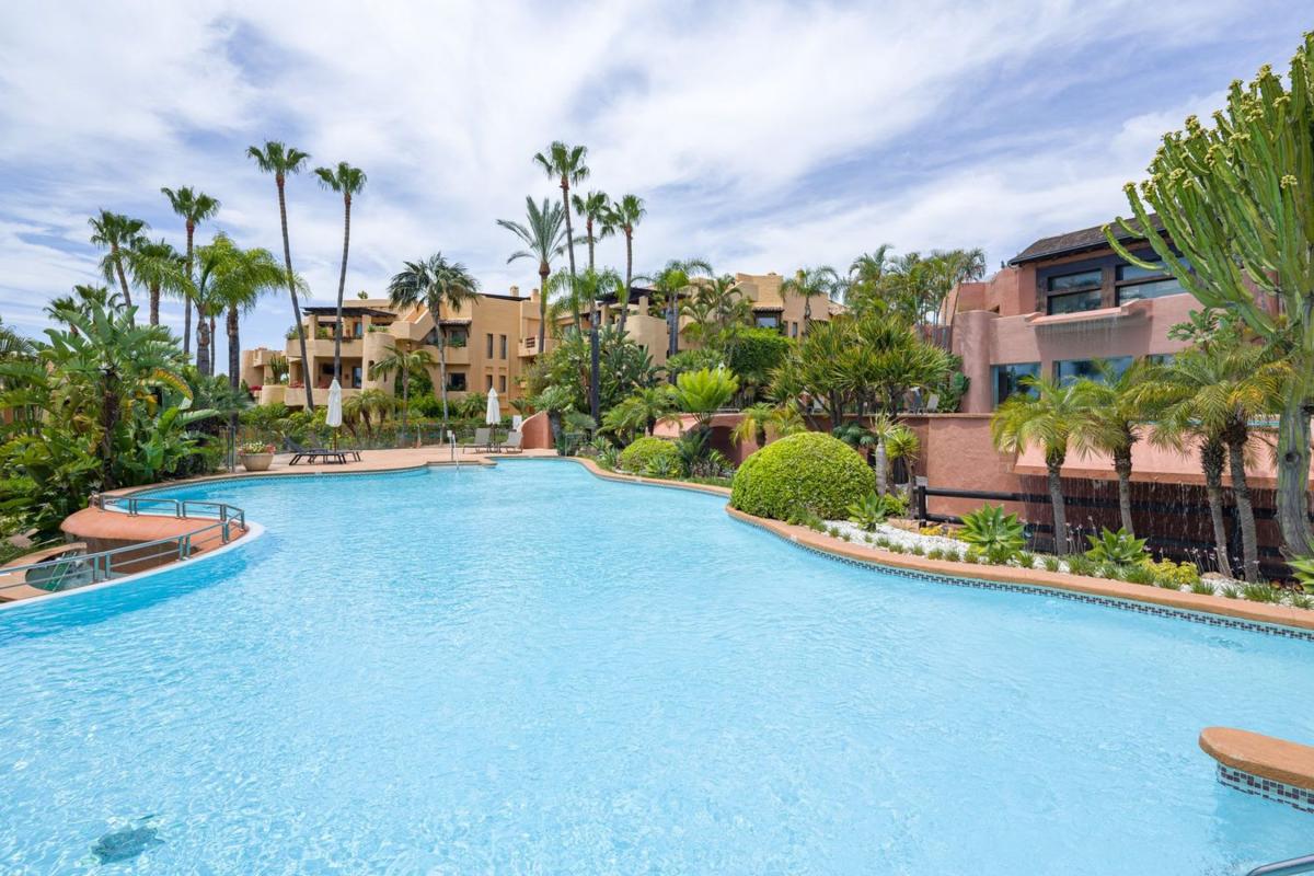 Venta de piso en Piso en Sierra Blanca, Marbella, Marbella
photo 1