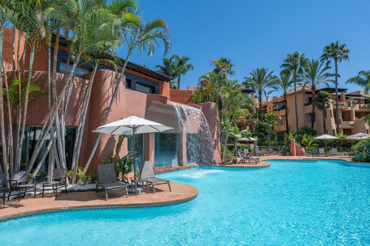Venta de piso en Piso en Sierra Blanca, Marbella, Marbella
photo 2