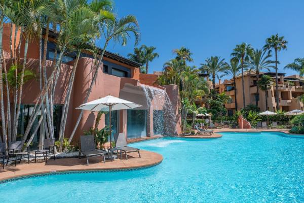 Venta de piso en Piso en Sierra Blanca, Marbella, Marbella
 photo 2