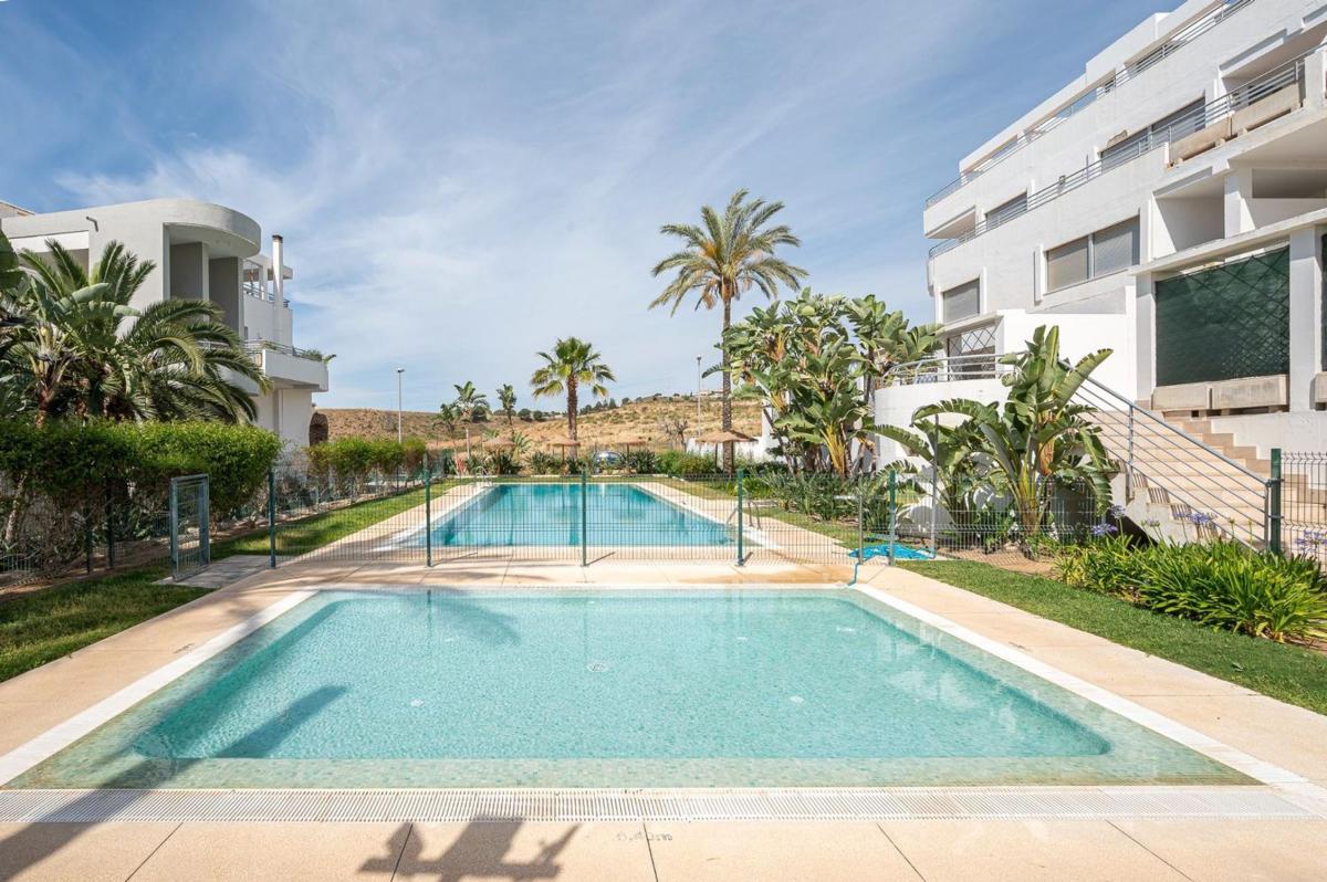 Venta de duplex en Dúplex en Calle Valle De Somiedo s/n, La Cala Golf - Lagar Martell, Mijas, Mijas photo 2