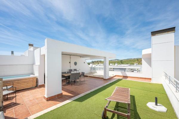 Дуплекс на продажу в Dúplex en Calle Valle De Somiedo s/n, La Cala Golf - Lagar Martell, Mijas, Михас photo 1